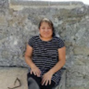 Meet your Posher, Elena